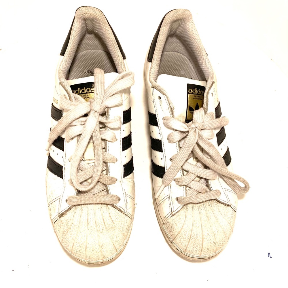 Adidas Superstar Sneakers